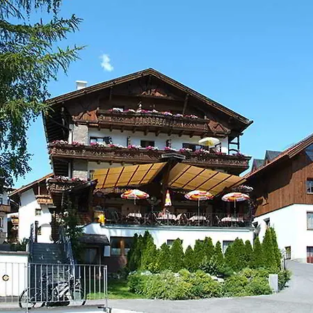 Tirolerhof Hotel 3*