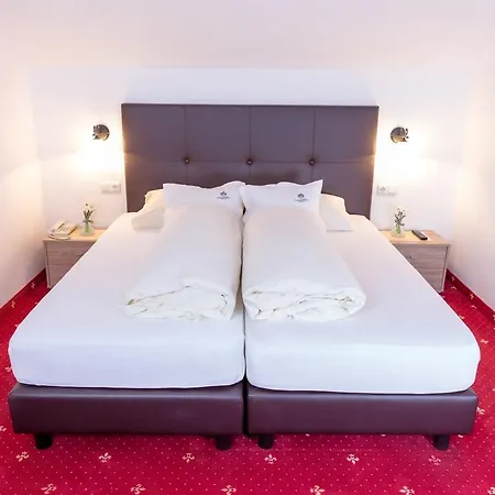 Hotell Tirolerhof 3*