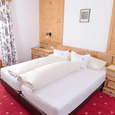 Hotel Tirolerhof