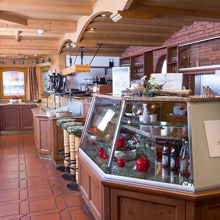 Hotel Tirolerhof 3*