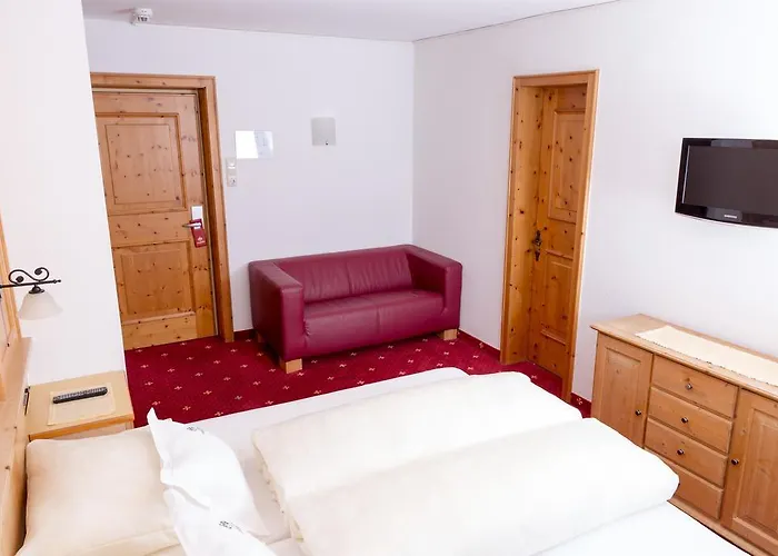 فندق Tirolerhof 3*