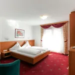 Tirolerhof Hotel