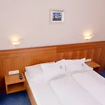 Hotel Tirolerhof 3*